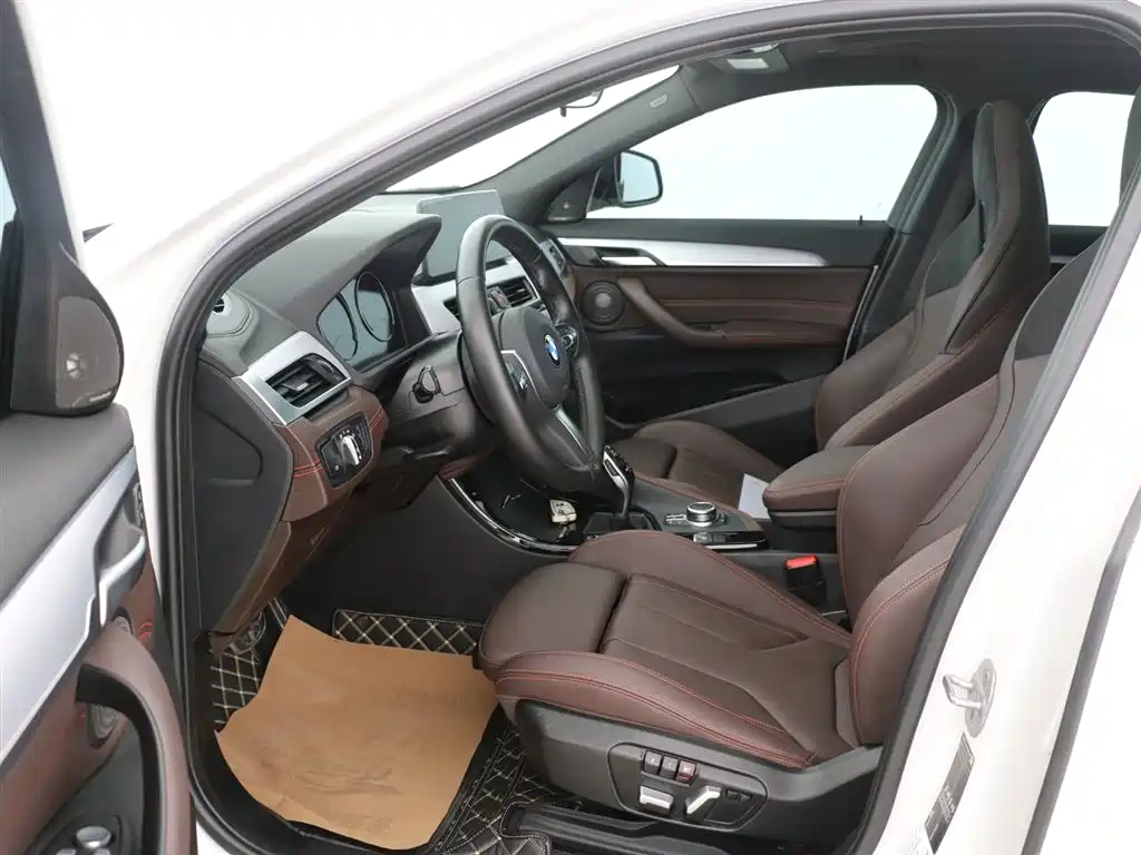 BMW X2 2021 — фото 12