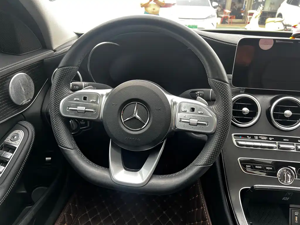 Mercedes-Benz C-Class 2021