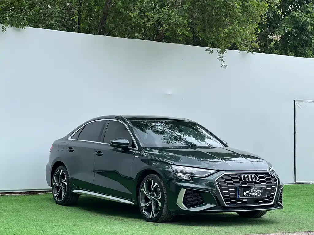 Audi A3 2022 — фото 3