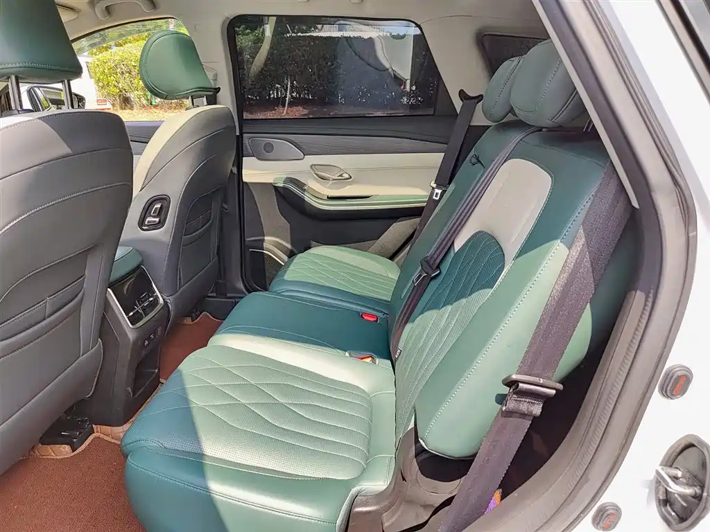 Jetour X90 C-DM 2025 — фото 8