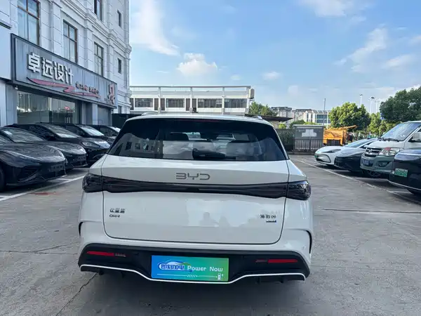 BYD Seal 06 DM-i Travel Edition 2025