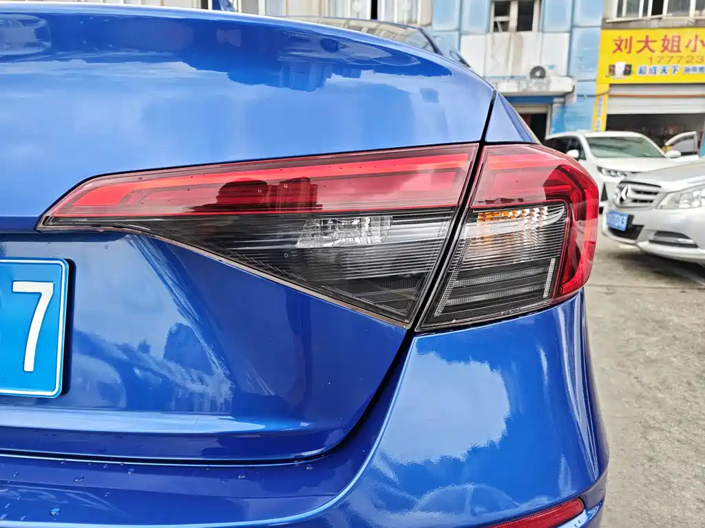 Honda Civic 2022 — фото 15