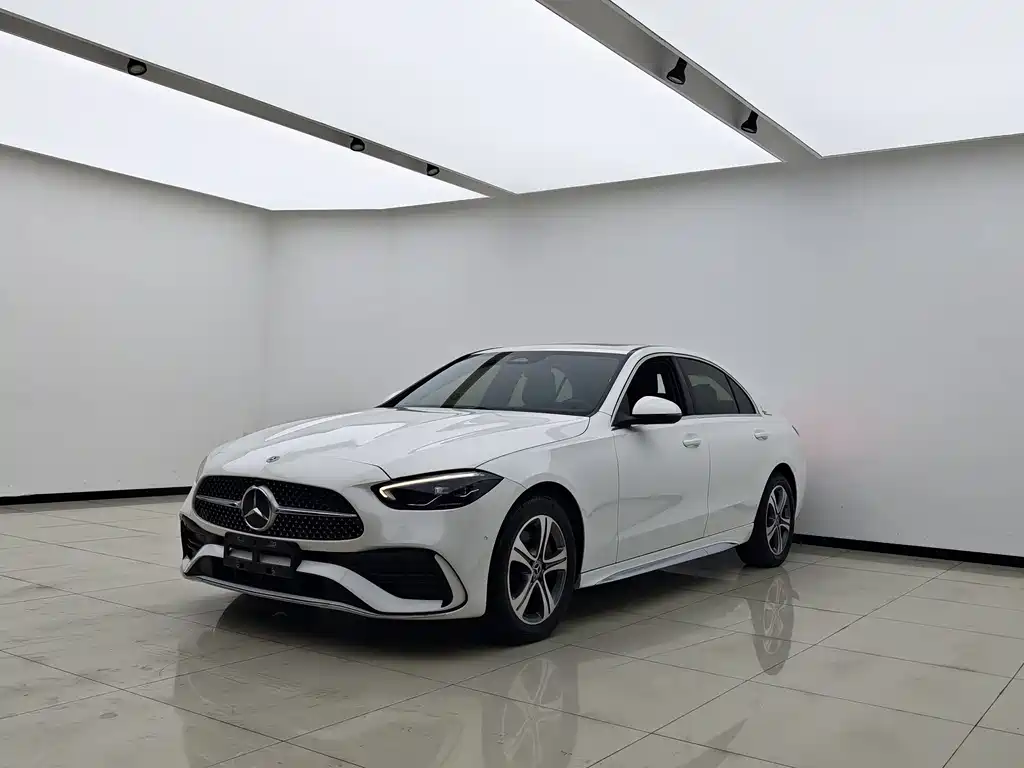 Mercedes-Benz C-Class 2022