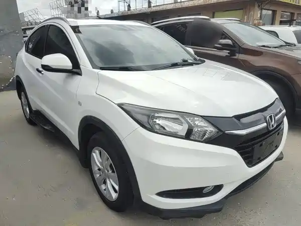 Honda Vezel 2016