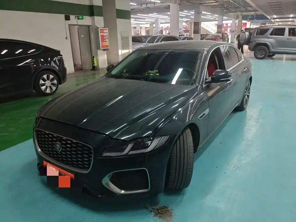 Jaguar XFL 2021