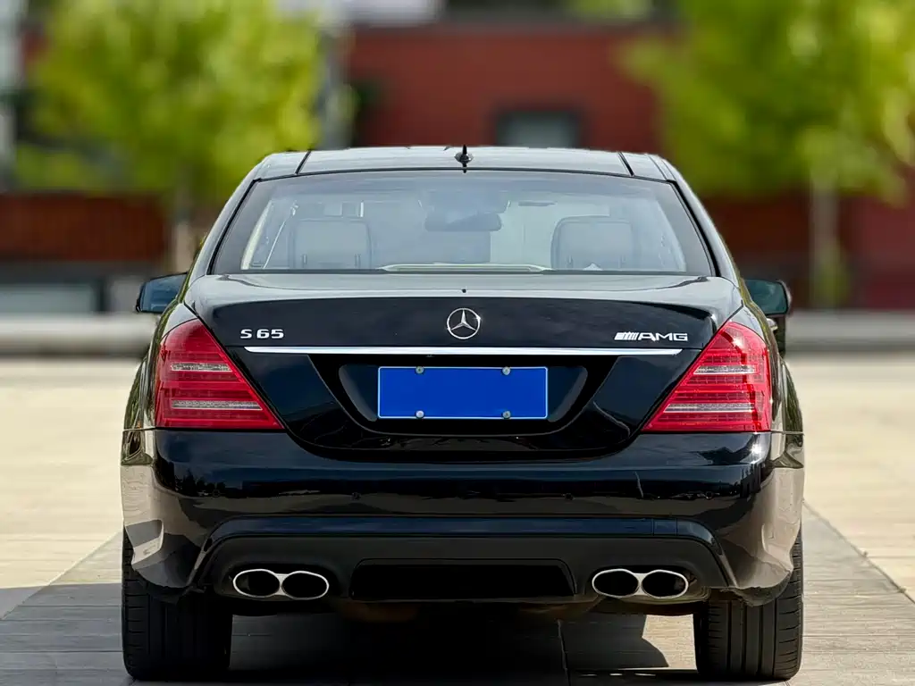 Mercedes-Benz S-Class AMG 2011 — фото 5