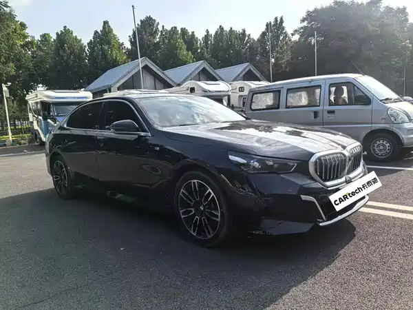 BMW 5 Series 2025