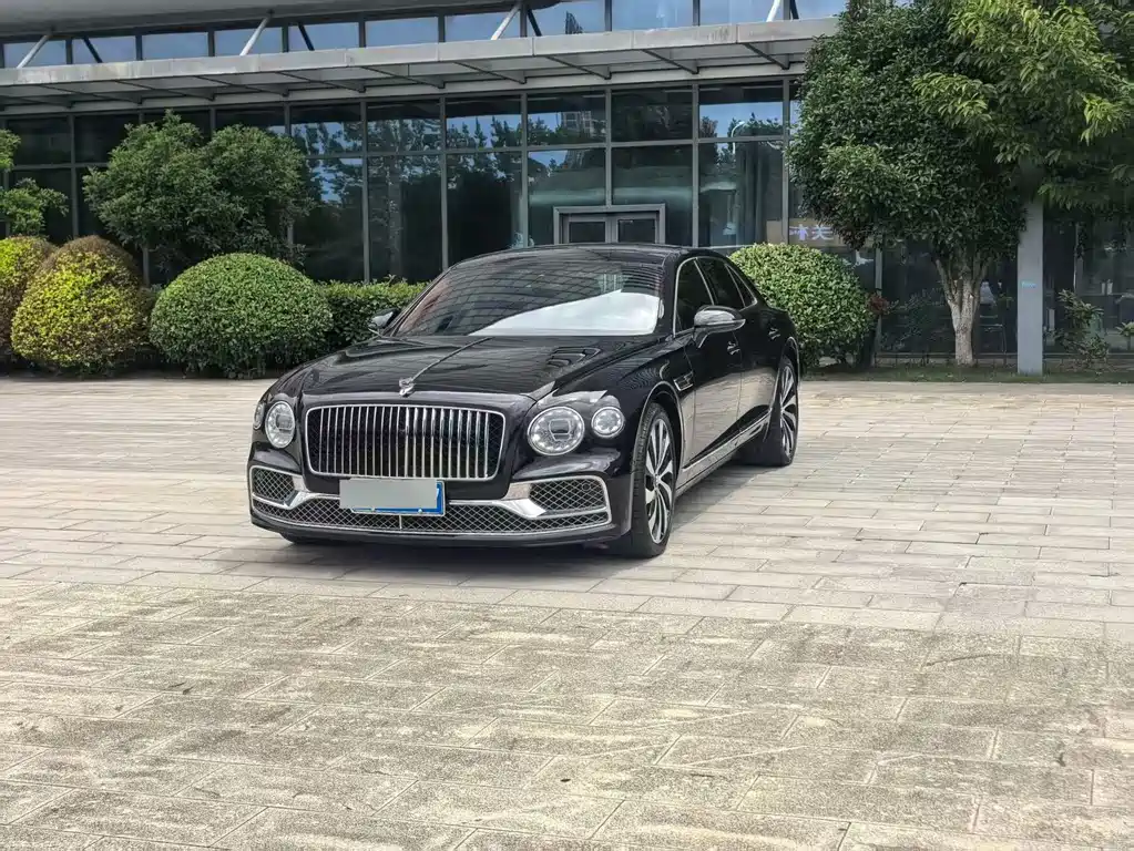 Bentley Flying Spur 2022 — фото 1