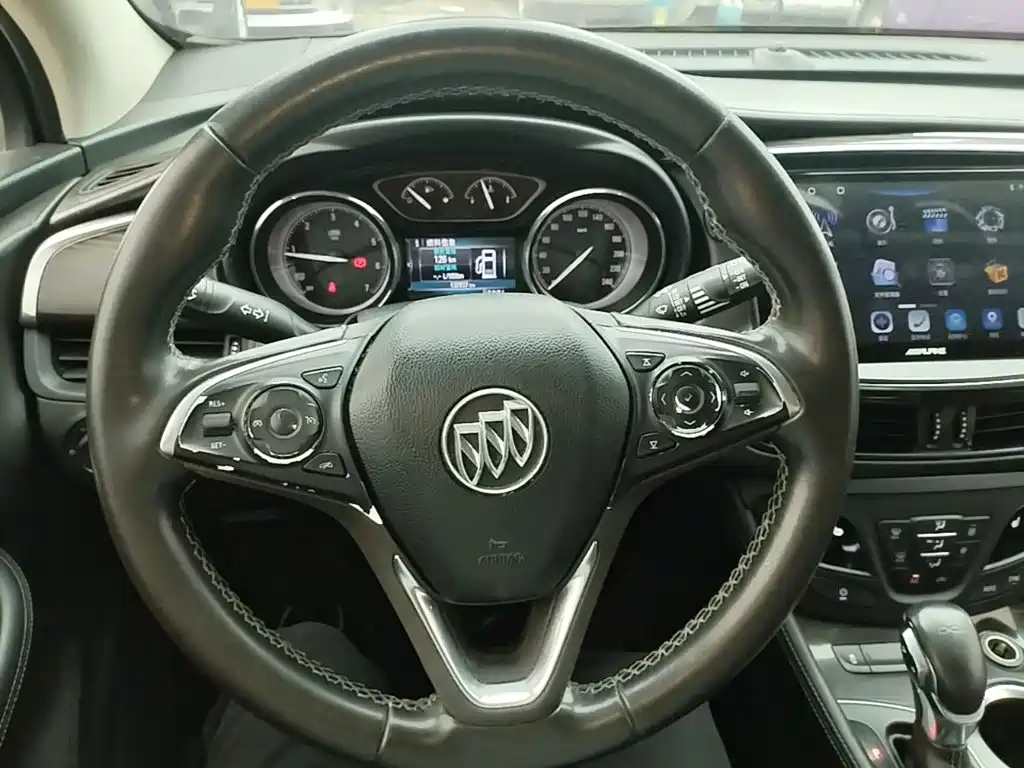 Buick Envision Plus 2018 — фото 11