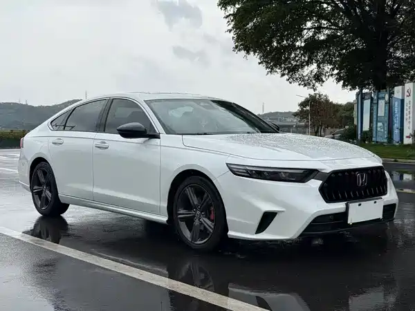 Honda Inspire 2023