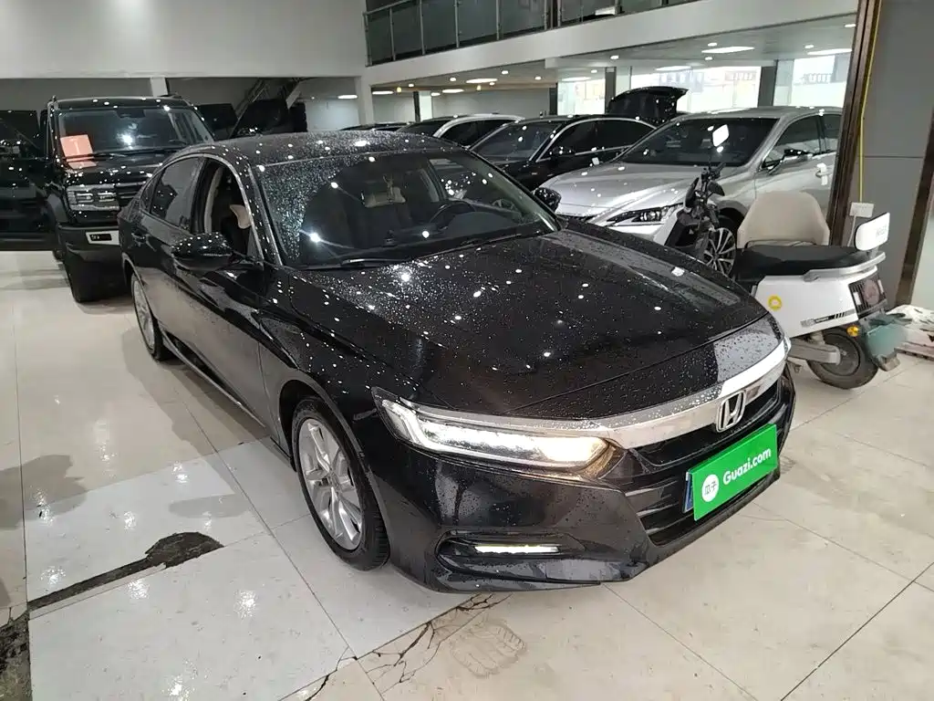 Honda Accord 2019 — фото 22