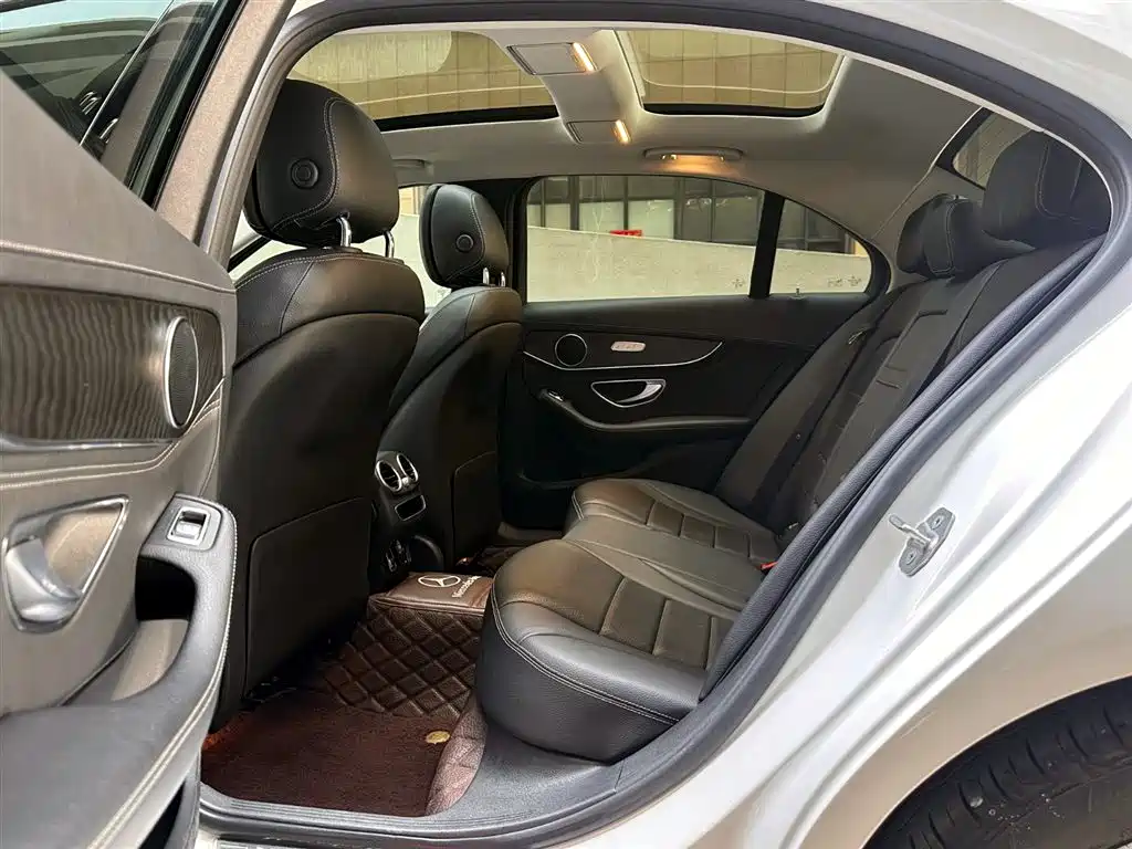 Mercedes-Benz C-Class 2020 — фото 10