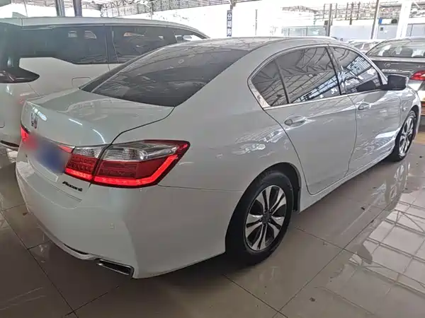 Honda Accord 2015