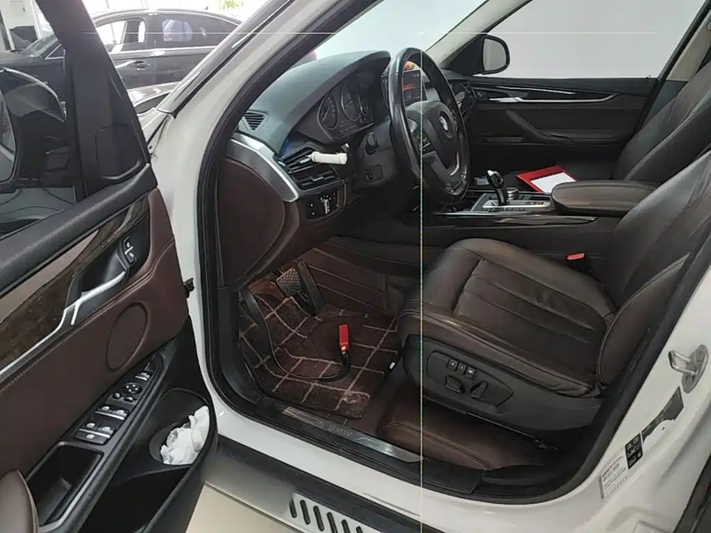 BMW X5 2017 — фото 12