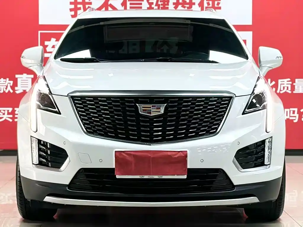Cadillac XT5 2022 — фото 2