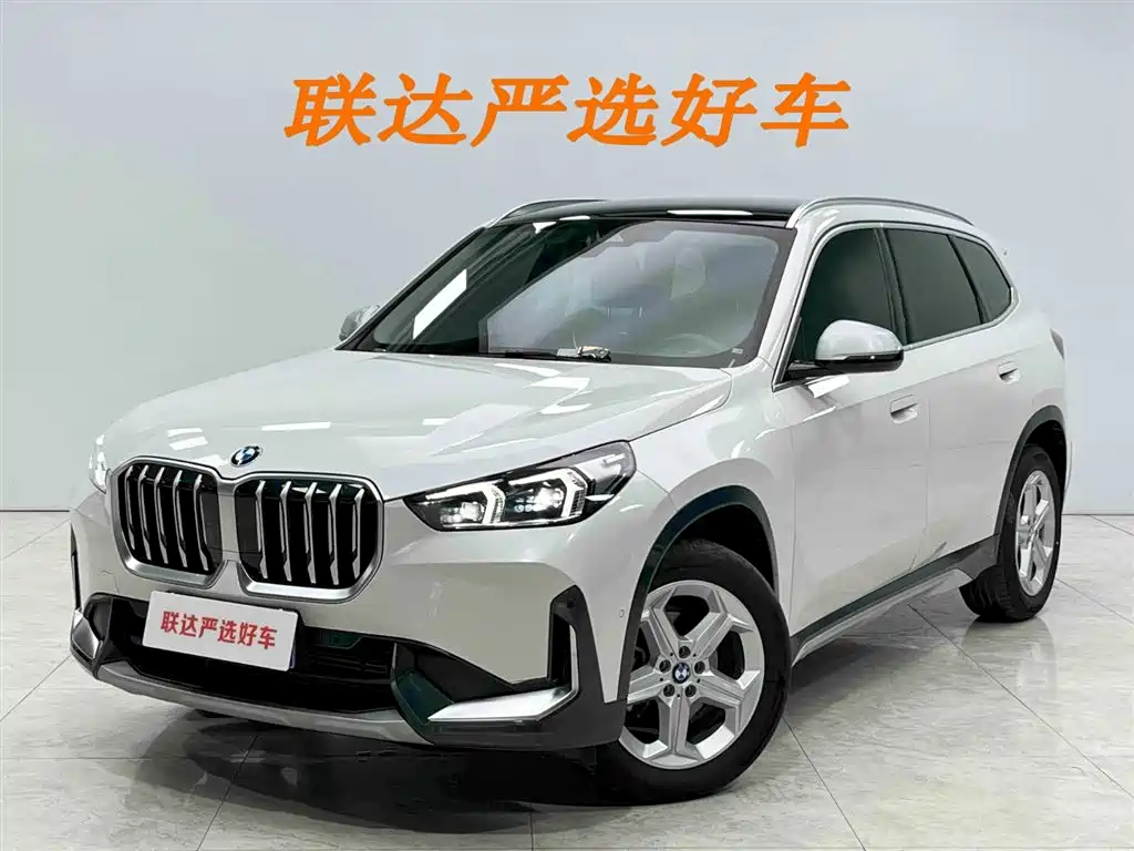 BMW X1 2023 — фото 1