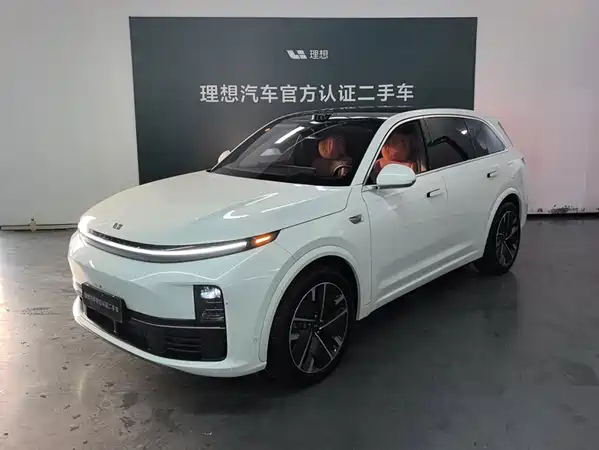 Li Auto L7 2025