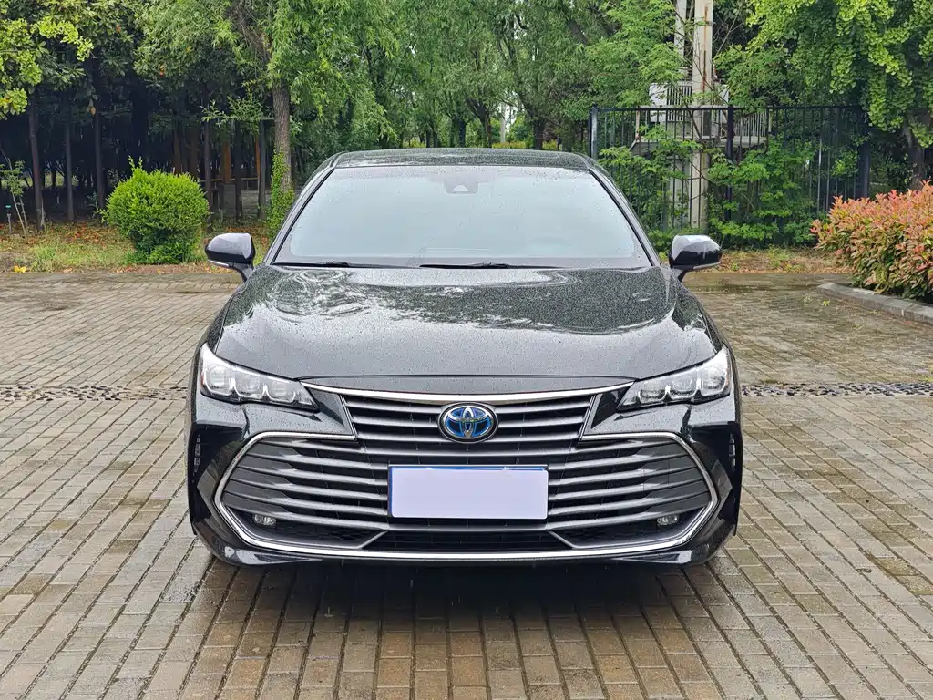 Toyota Avalon 2022