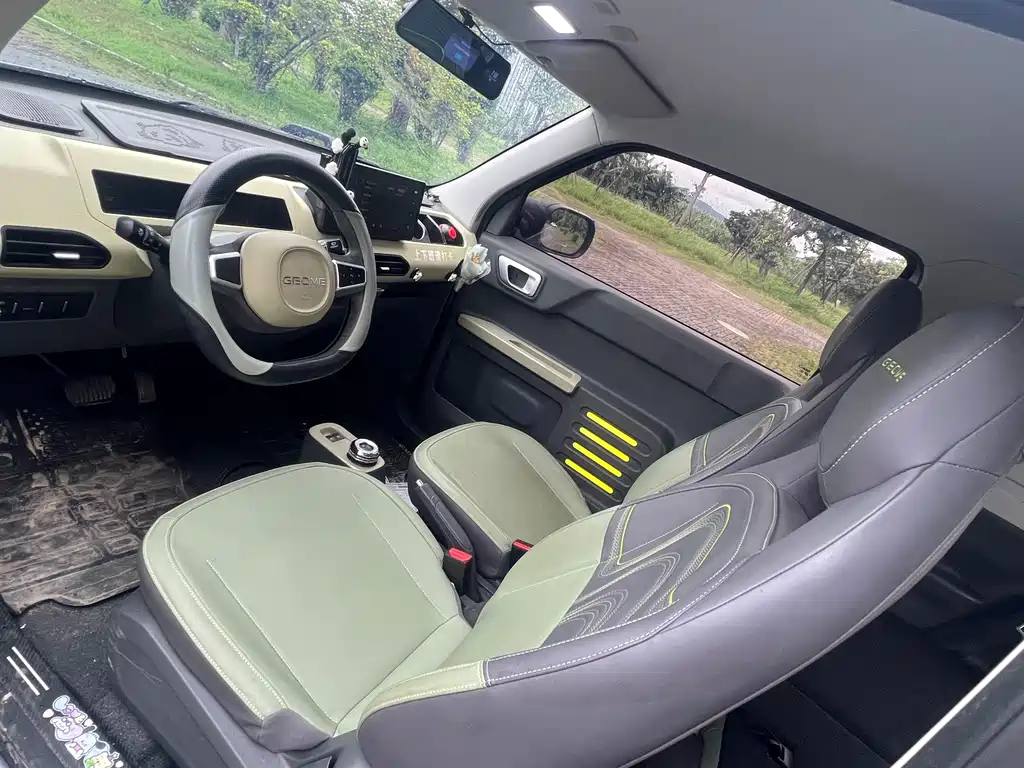 Geely Galaxy Panda 2024