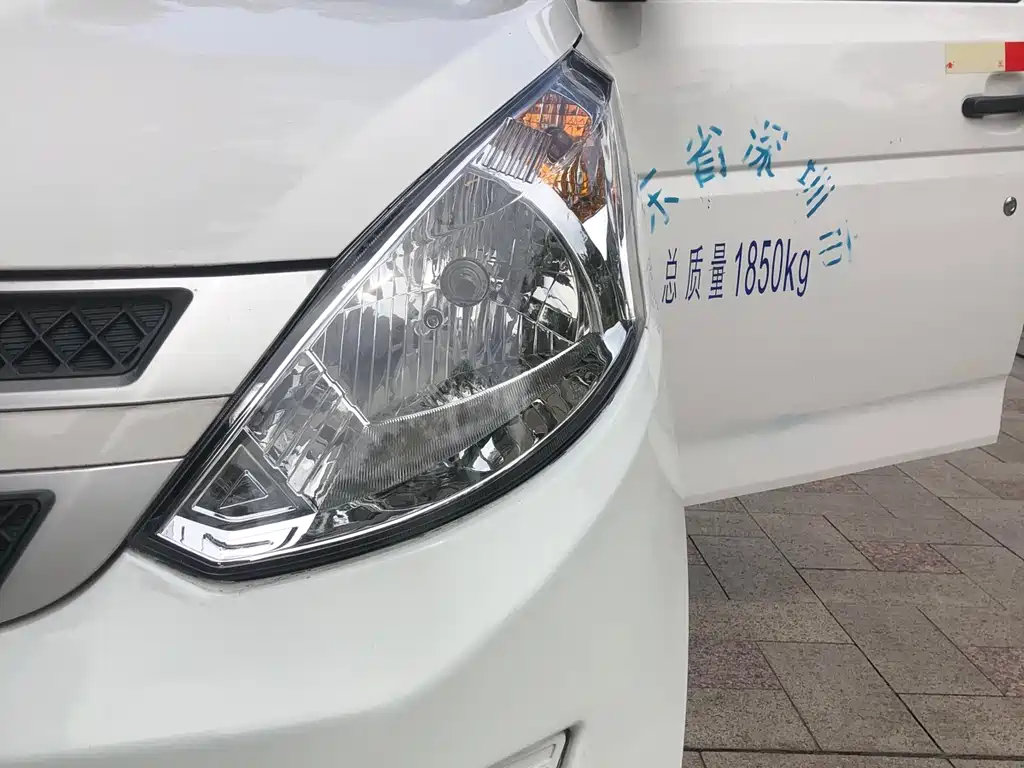 Wuling Rongguang V 2019 — фото 21