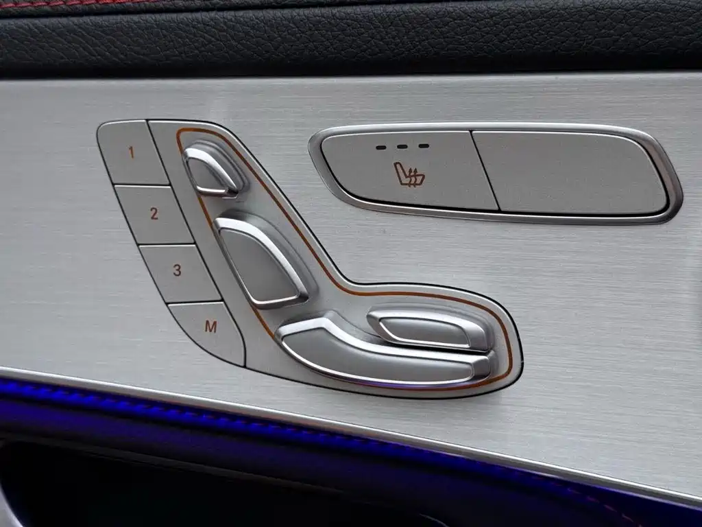 Mercedes-Benz GLC AMG 2022 — фото 11