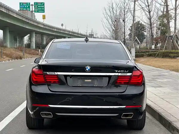 BMW 7 Series 2013