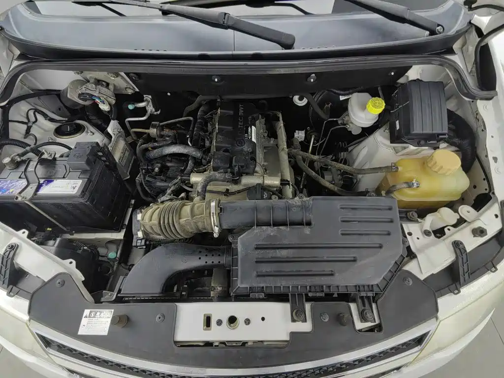 Wuling Hongguang 2018