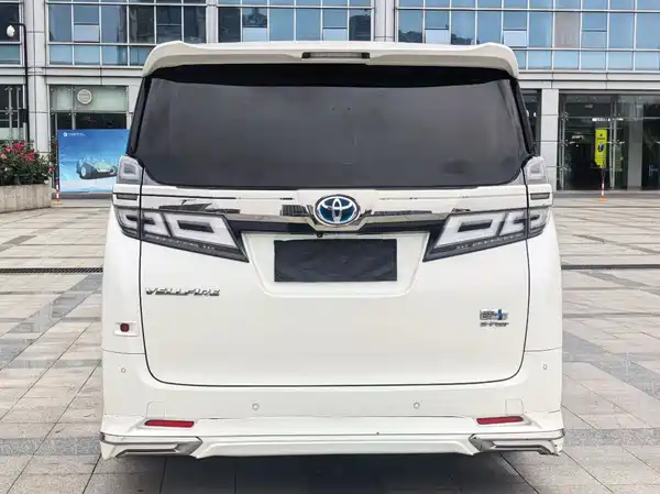 Toyota Vellfire 2020