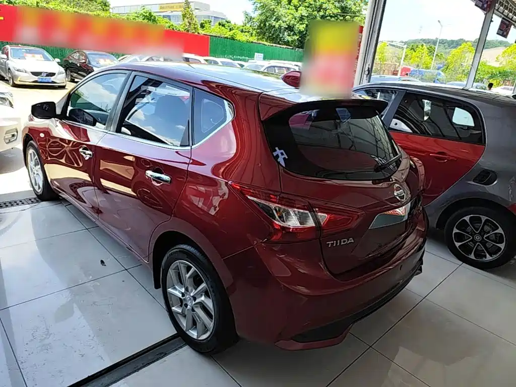 Nissan Tiida 2024