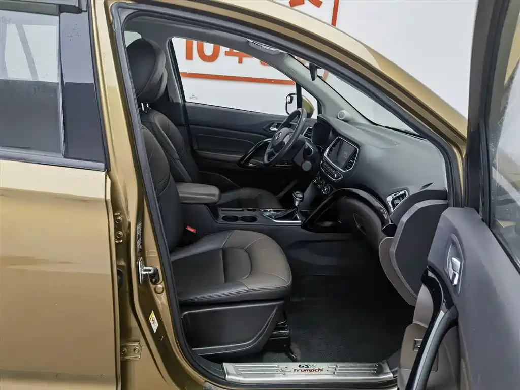 GAC Motor Trumpchi GS4 2016 — фото 23