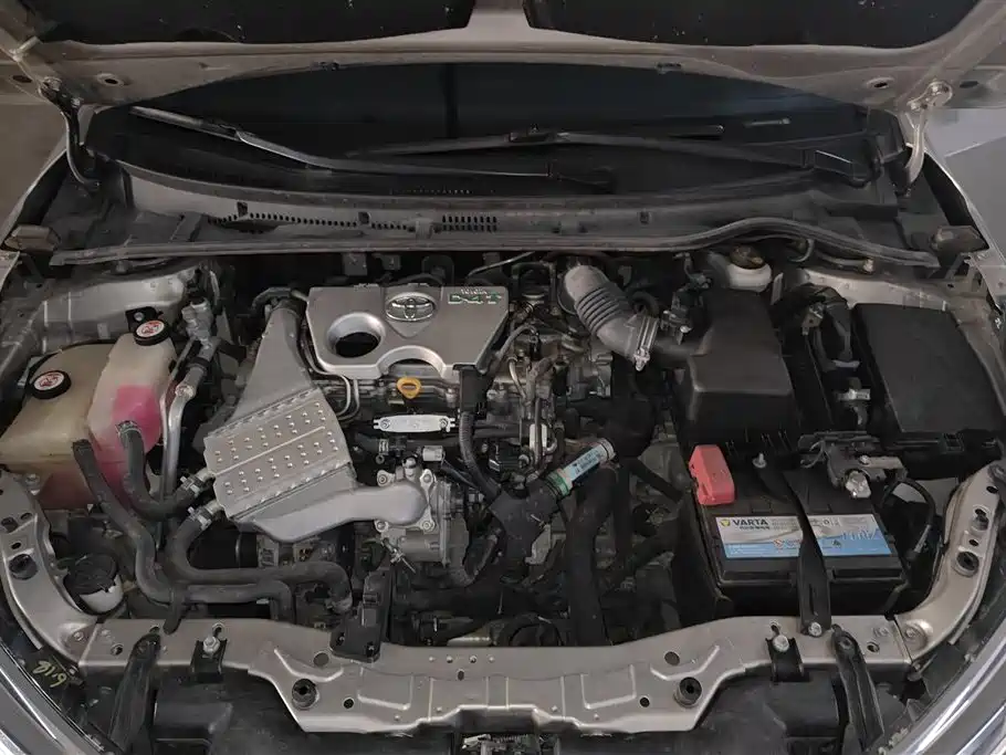 Toyota Corolla 2018 — фото 10