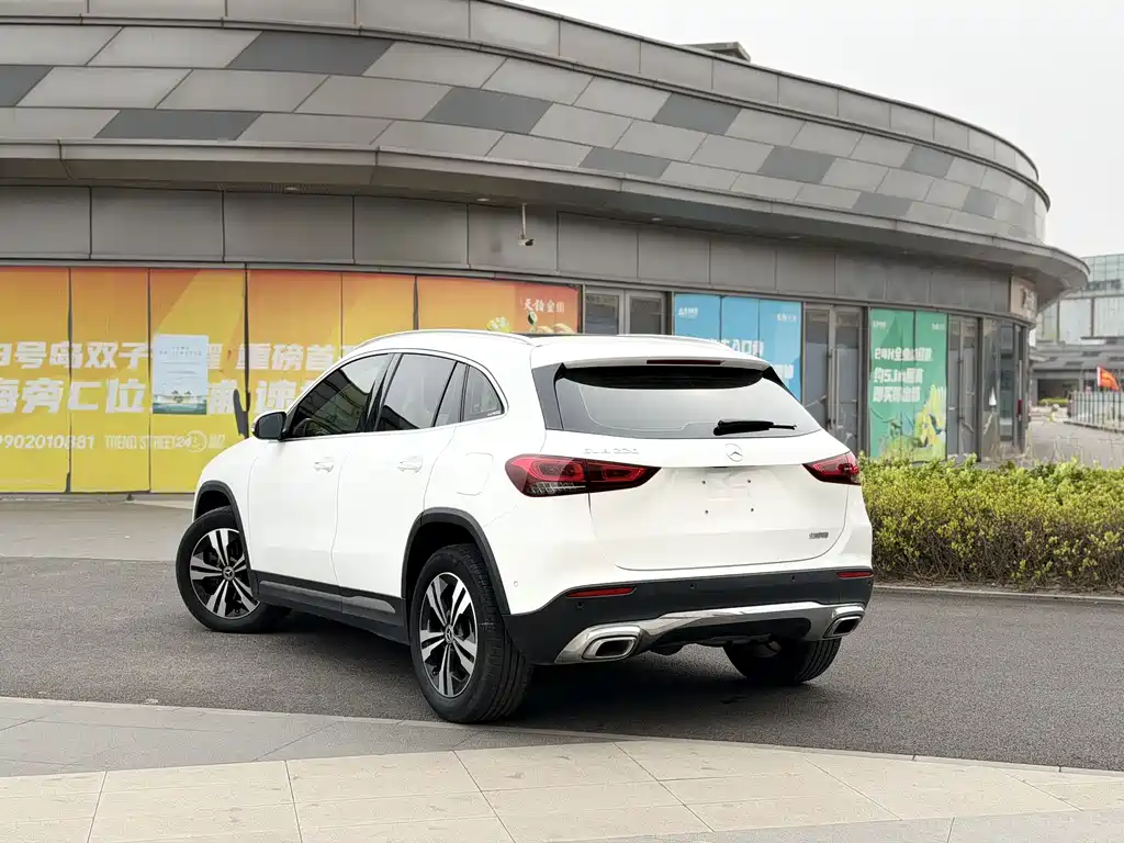 Mercedes-Benz GLA 2022 — фото 4