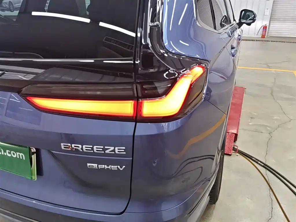 Honda Breeze PHEV 2023 — фото 8