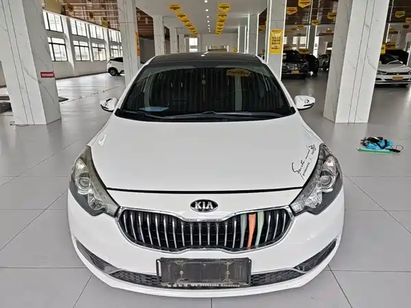 Kia K3 2016
