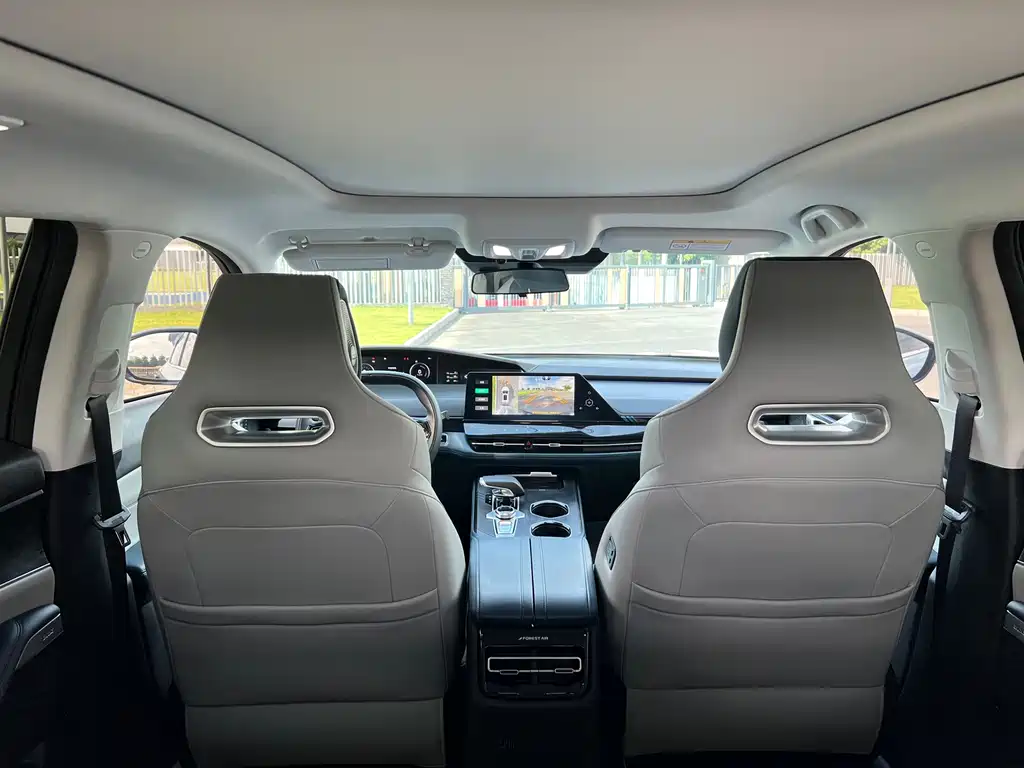 Changan UNI-K Smart Electronic Idd 2022 — фото 21