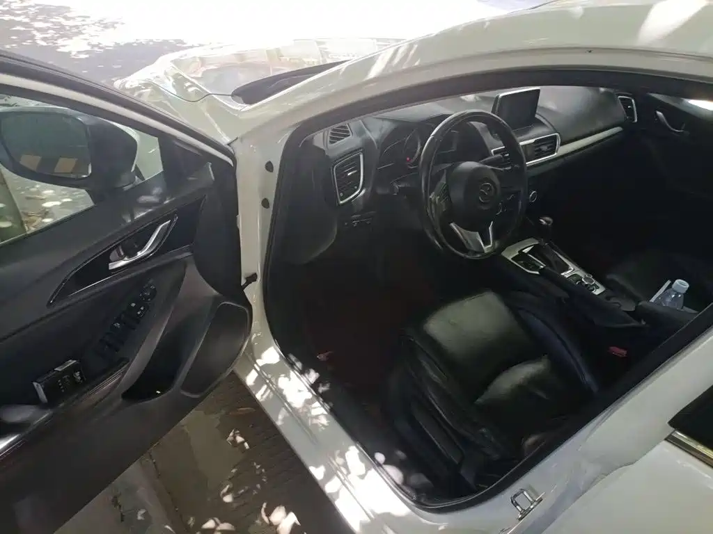 Mazda 3 Angkesela 2015 — фото 14