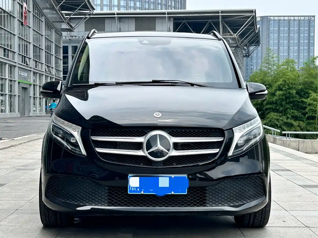 Mercedes-Benz V-Class 2021 — фото 2
