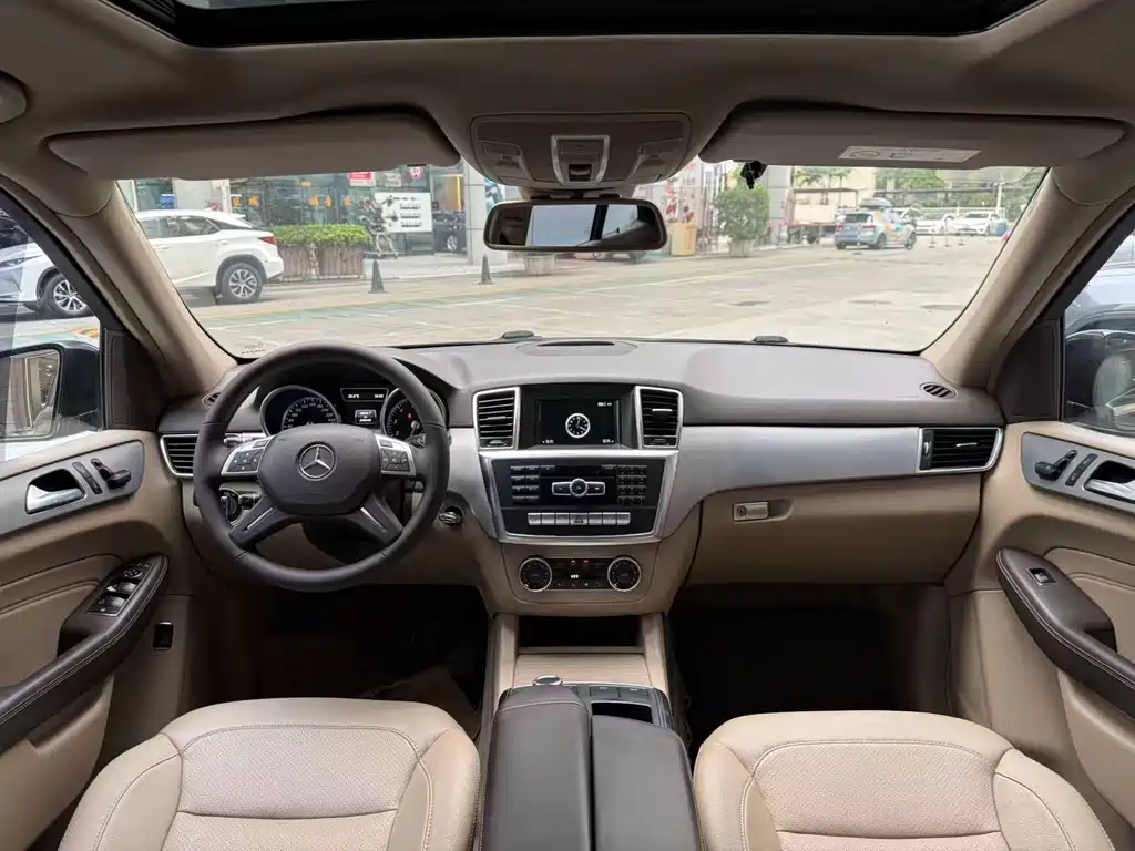 Mercedes-Benz M-Class 2014 — фото 13