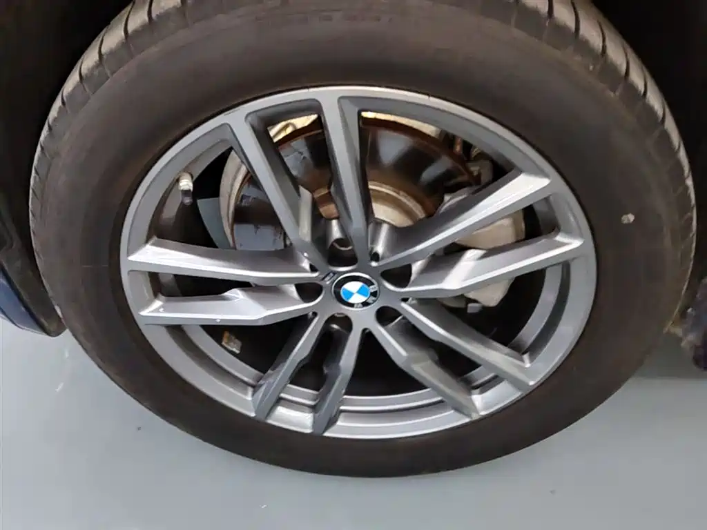 BMW X3 2019 — фото 23