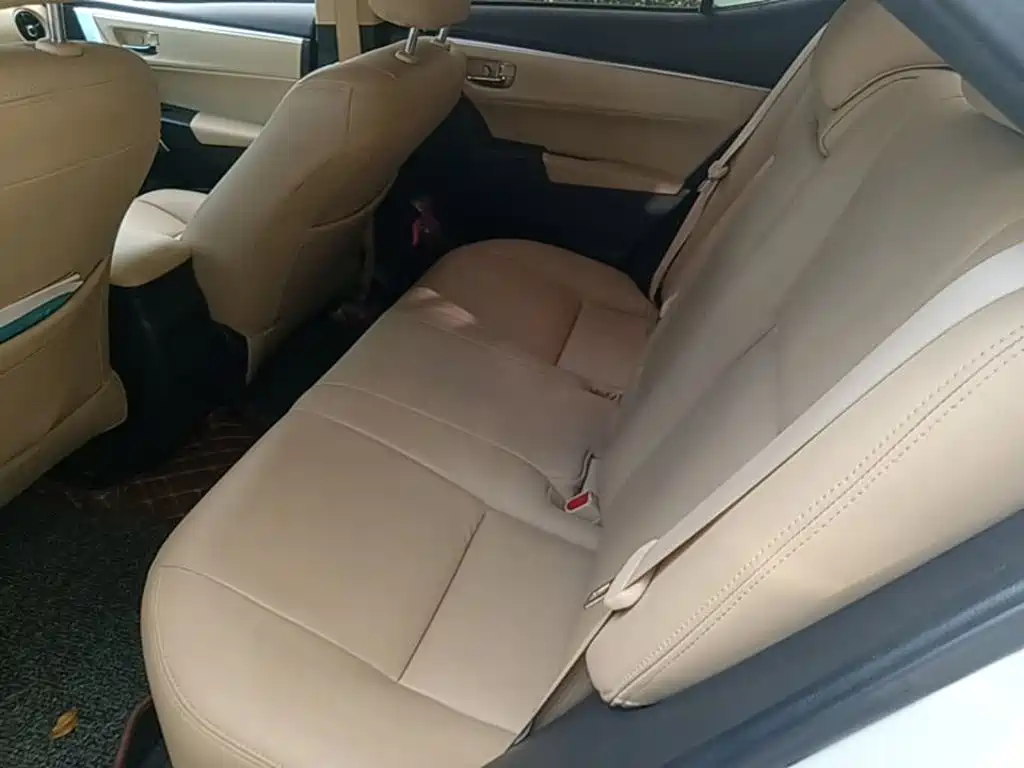 Toyota Corolla 2019 — фото 17