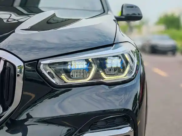 BMW X5 2023