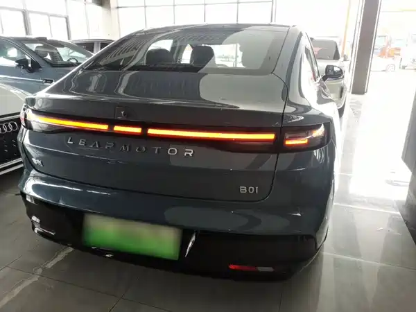 Leapmotor B01 2025