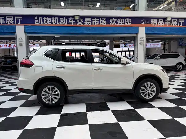 Nissan X-Trail 2022