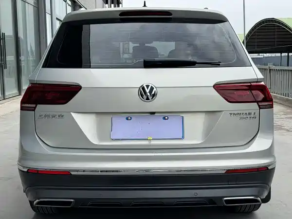 Volkswagen Tiguan L 2017