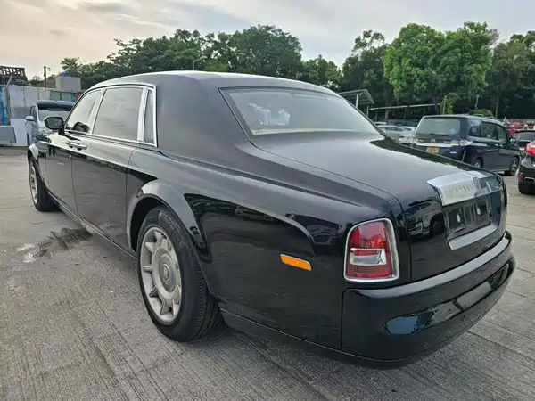 Rolls-Royce Phantom 2007