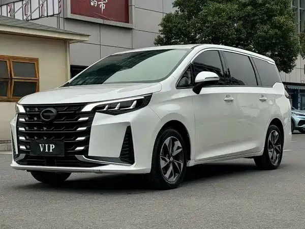 GAC Trumpchi M6 2023