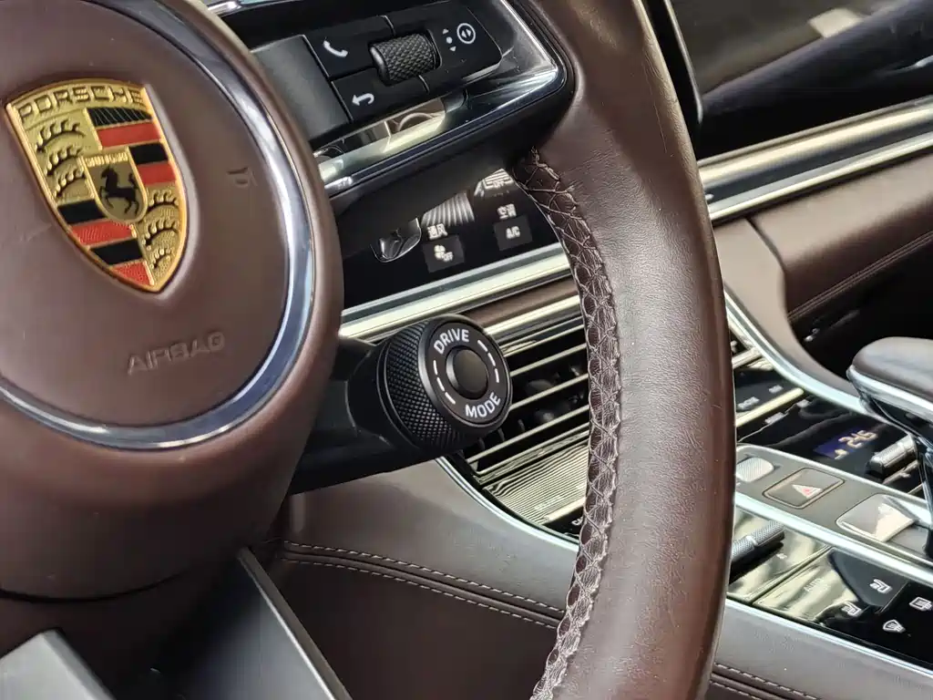 Porsche Panamera 2021 — фото 12