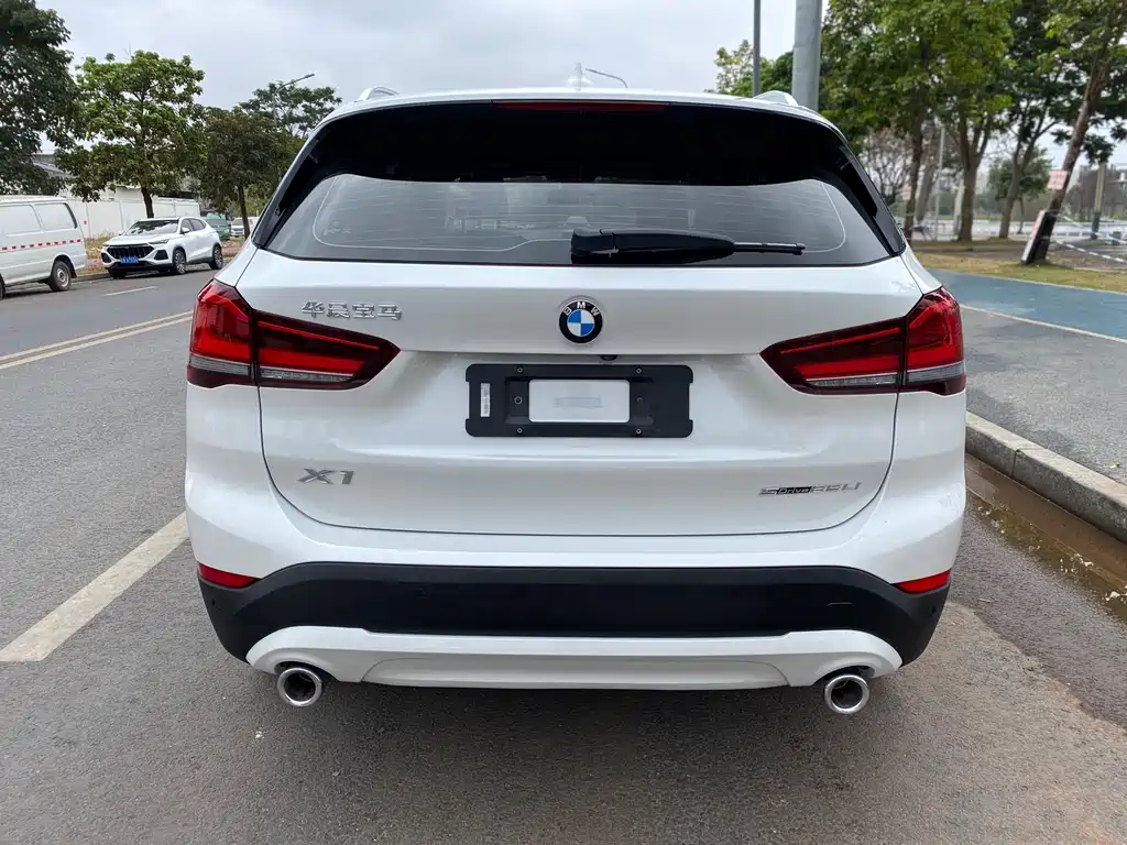 BMW X1 2020 — фото 3