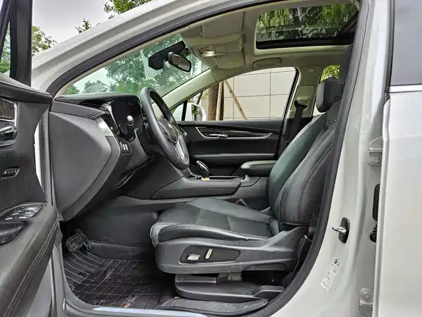 Cadillac XT5 2016