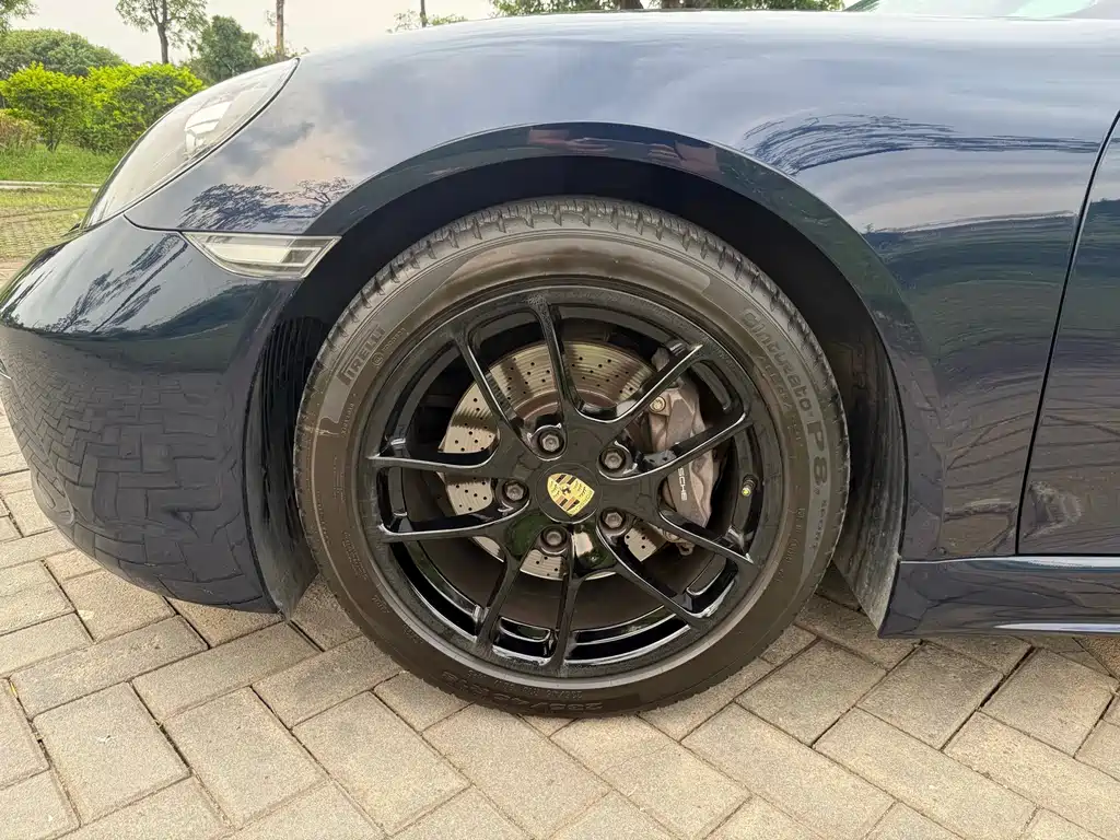 Porsche 718 2018 — фото 15